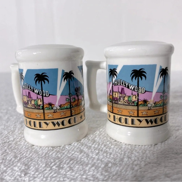 Vintage Ceramic Hollywood California Salt & Pepper Shakers With Handles - Picture 1 of 9